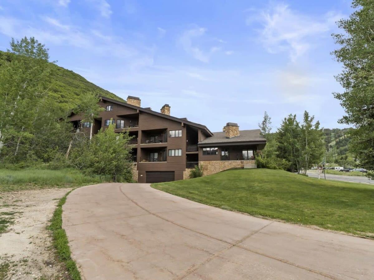 Gorgeous 1Br Steps From Lifts With Private Hot Tub Vila Park City Exterior foto