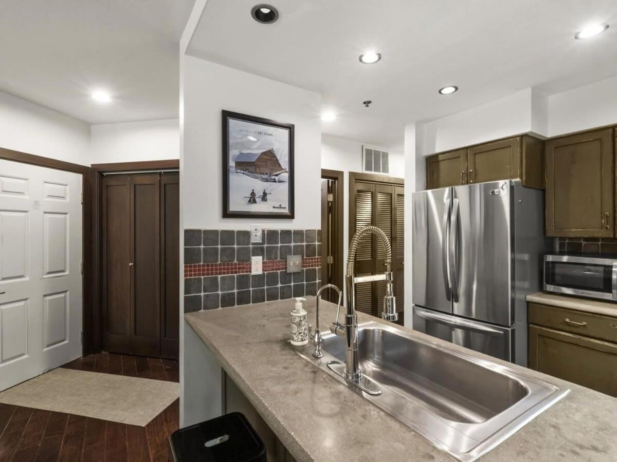 Gorgeous 1Br Steps From Lifts With Private Hot Tub Vila Park City Exterior foto